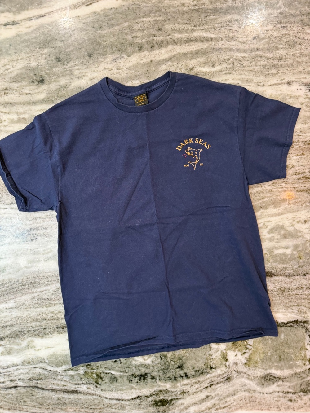 Dark Seas Men’s Short Sleeve Navy Graphic Tee